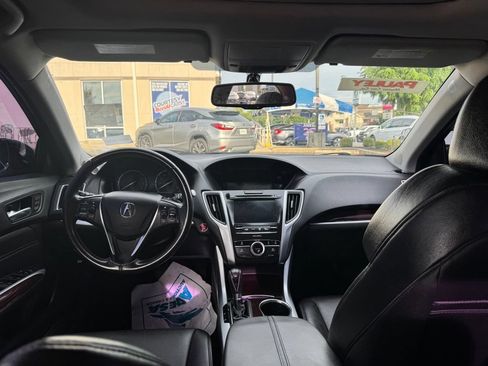 Used 2016 Acura TLX FWD image 10