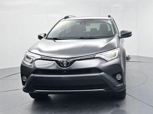 Used 2018 Toyota RAV4 Limited w/ Advanced Technology Package image 3