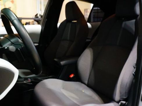 Used 2022 Toyota Corolla SE FWD image 11