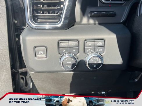 Used 2024 GMC Sierra 2500 Denali w/ Denali Reserve Package image 25