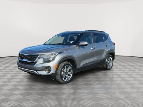 Used 2021 Kia Seltos EX image 4