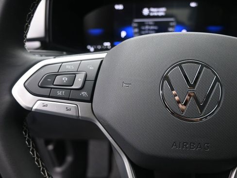 New 2026 Volkswagen Taos S image 15