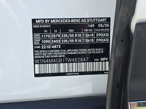 New 2026 Mercedes-Benz GLB 250 image 34