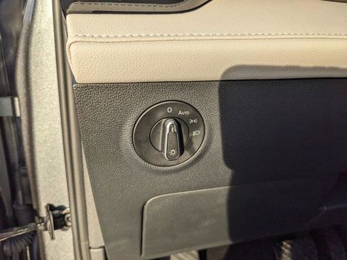 Certified 2025 Volkswagen Taos S image 25