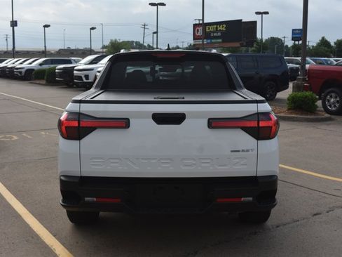 Used 2022 Hyundai Santa Cruz SEL Premium AWD/4WD image 6