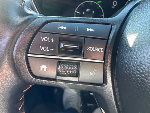 Used 2025 Honda CR-V Sport image 30