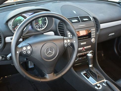Used 2006 Mercedes-Benz SLK 55 AMG image 53
