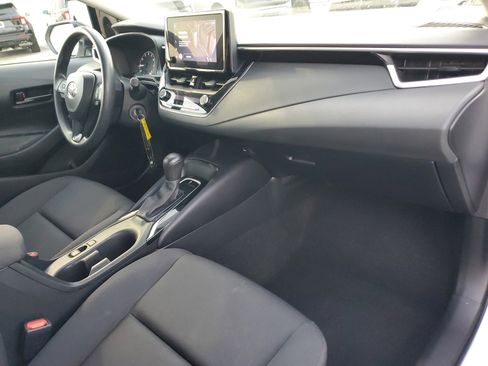 Used 2024 Toyota Corolla LE image 17