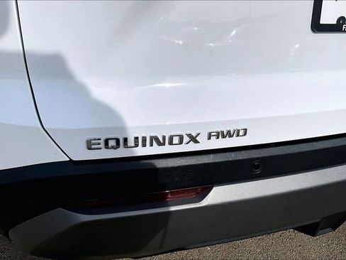 Used 2025 Chevrolet Equinox LT image 25