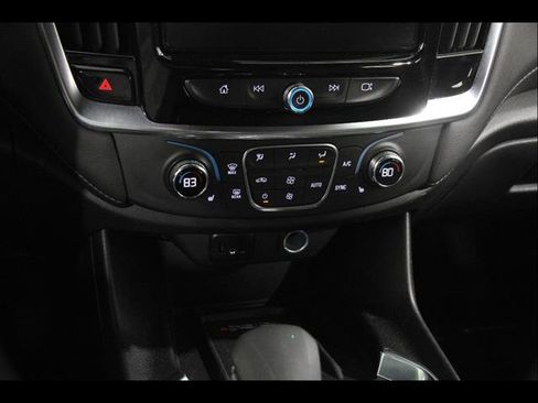 Used 2023 Chevrolet Traverse LT AWD/4WD image 14