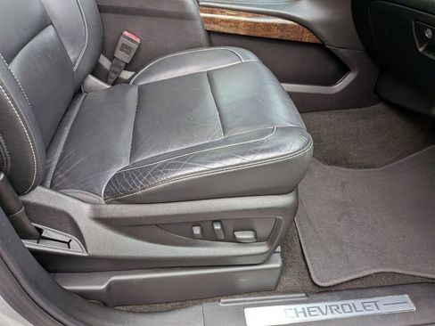 Used 2018 Chevrolet Tahoe LT image 30