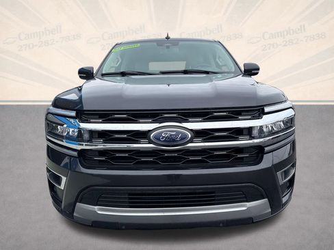 Used 2024 Ford Expedition Limited image 9