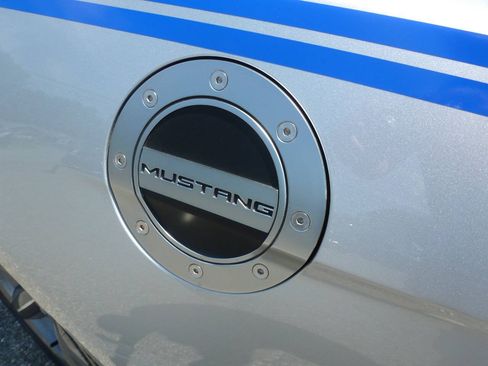Used 2016 Ford Mustang Coupe w/ Equipment Group 051A RWD image 14