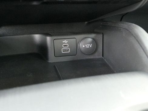 Used 2025 Ford Escape ST-Line w/ Equipment Group 301A image 22