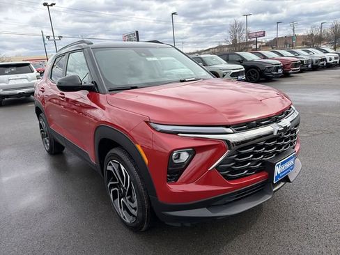 New 2026 Chevrolet TrailBlazer RS AWD/4WD image 3