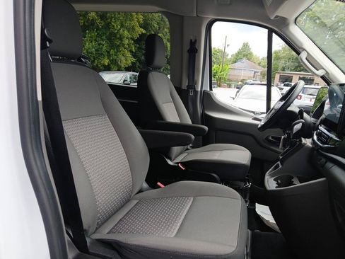 Used 2024 Ford Transit 350 XLT RWD image 18