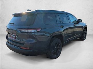 New 2025 Jeep Grand Cherokee L Altitude video 2