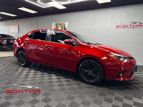 Used 2016 Toyota Corolla LE FWD image 1