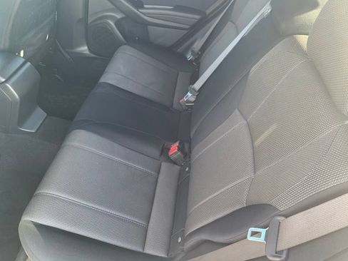 Used 2021 Subaru Crosstrek 2.0i AWD/4WD image 17