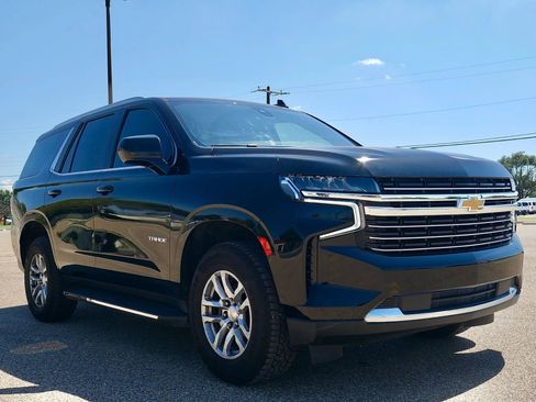 Used 2021 Chevrolet Tahoe LT image 3