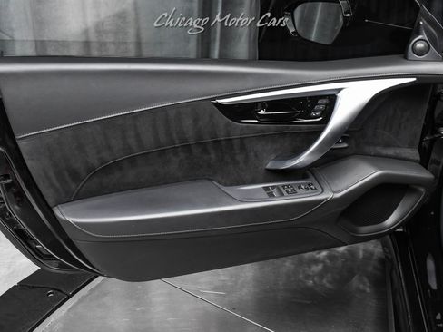 Used 2017 Acura NSX AWD/4WD image 21