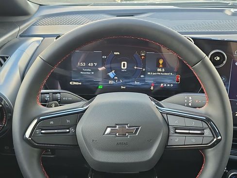 New 2026 Chevrolet Equinox EV RS image 11