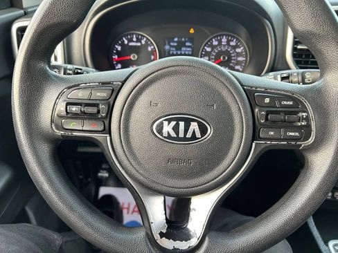 Used 2017 Kia Sportage LX AWD/4WD image 17