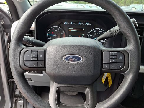 Certified 2024 Ford F450 XLT w/ FX4 Off-Road Package AWD/4WD image 18