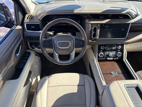 Used 2022 GMC Yukon Denali w/ Max Trailering Package image 27
