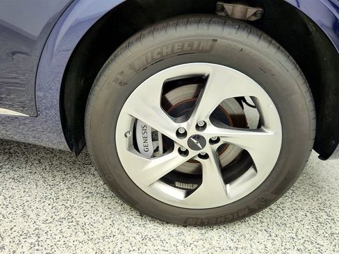 Used 2026 Genesis GV70 2.5T Select image 9