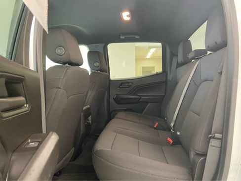 Used 2024 Chevrolet Colorado Trail Boss image 15