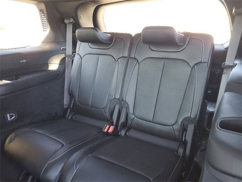 Used 2024 Jeep Grand Cherokee L Overland w/ Trailer Tow Package image 11