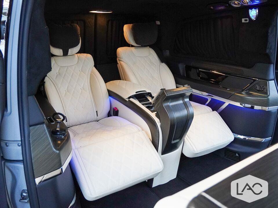 Used 2023 Mercedes-Benz Metris Passenger image 32
