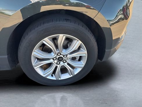 Used 2023 Ford Edge Titanium w/ Equipment Group 301A AWD/4WD image 32