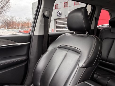 Used 2023 Jeep Grand Cherokee 4WD 4xe image 29