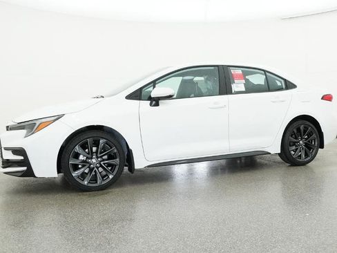 New 2026 Toyota Corolla SE image 13