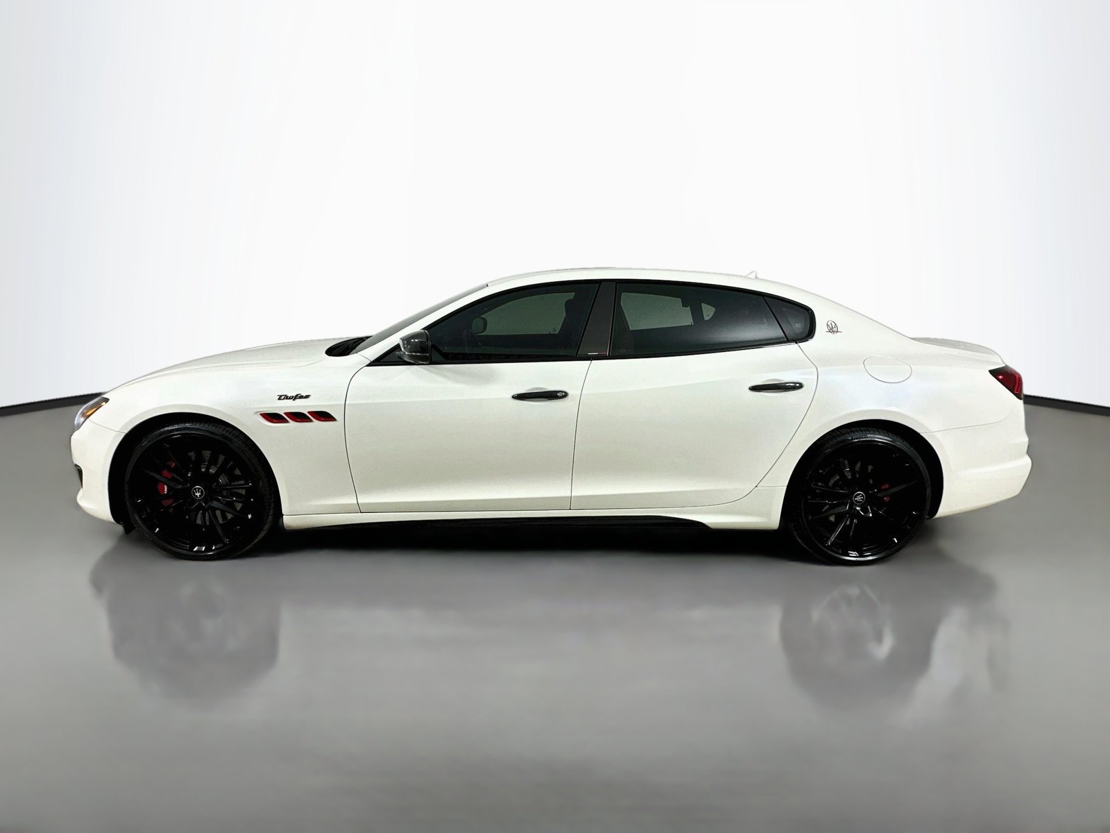 Used 2021 Maserati Quattroporte Trofeo RWD image 8
