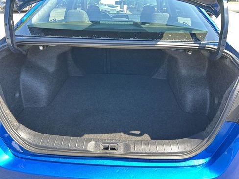 Used 2025 Nissan Altima 2.5 SV FWD image 21