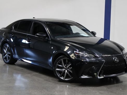 Used 2019 Lexus GS 350 F Sport RWD image 2