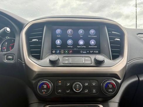 Used 2023 GMC Acadia Denali w/ Denali Ultimate Package FWD image 23