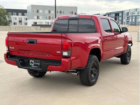 Used 2021 Toyota Tacoma SR AWD/4WD image 8