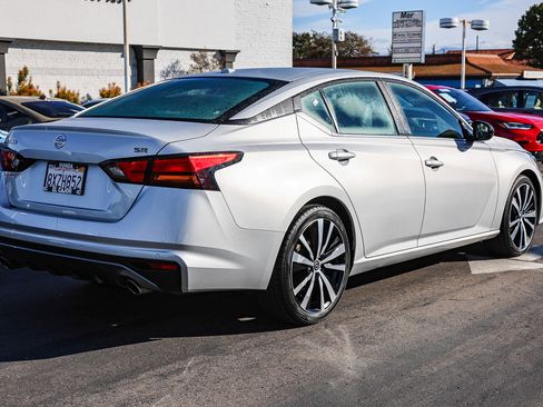 Used 2020 Nissan Altima 2.5 SR image 23