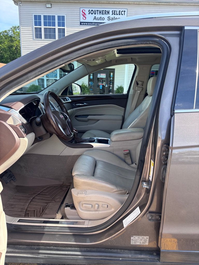 Used 2014 Cadillac SRX Luxury FWD image 9
