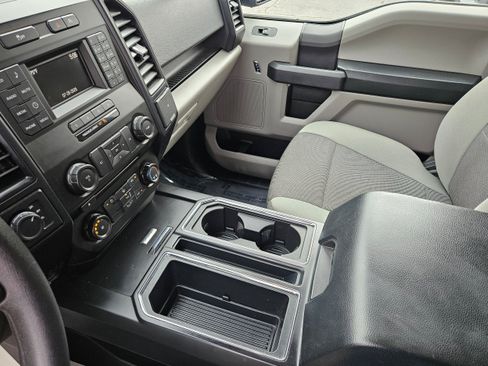 Used 2015 Ford F150 XL w/ Equipment Group 101A Mid AWD/4WD image 17