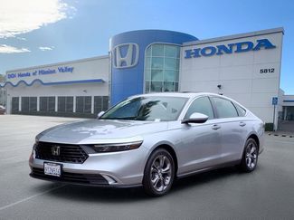 Used 2023 Honda Accord EX video 1