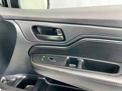 Certified 2024 Honda Odyssey Sport image 28