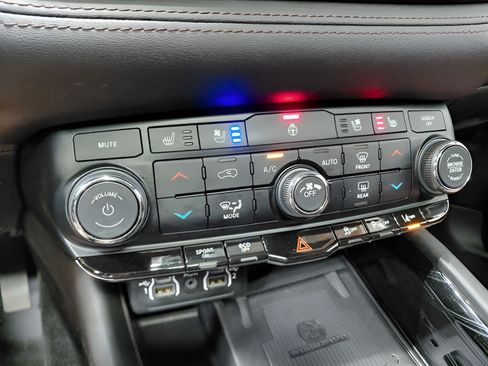 Used 2022 Dodge Durango Citadel AWD/4WD image 39