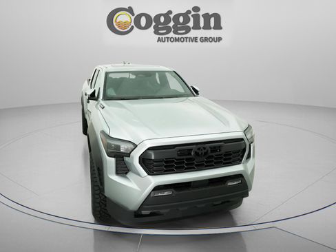 New 2026 Toyota Tacoma TRD Off-Road AWD/4WD image 27