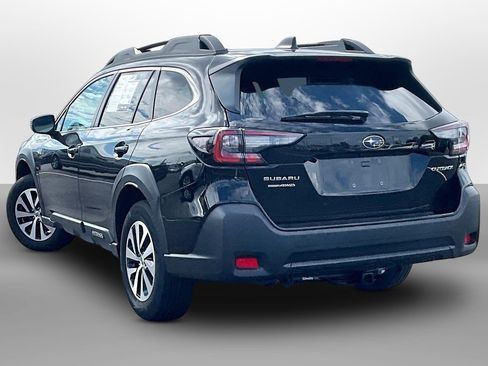 Used 2023 Subaru Outback Premium AWD/4WD image 10