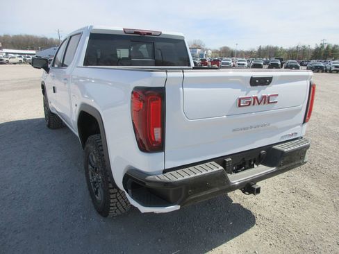 New 2026 GMC Sierra 1500 AT4X image 9